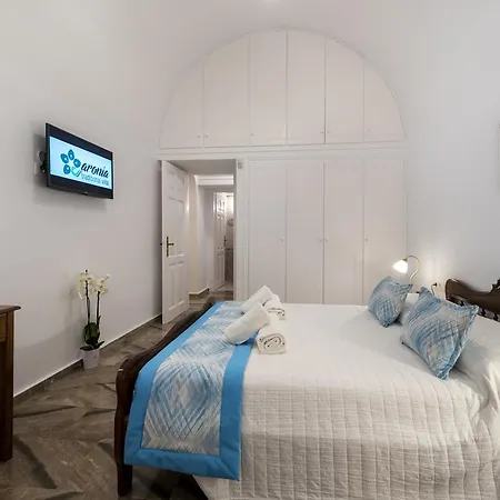 Aronia Villa *