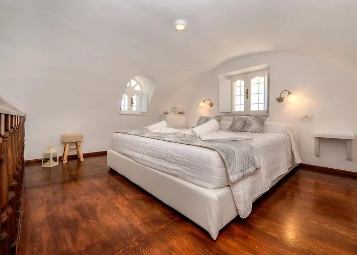 Aronia * Imerovígli